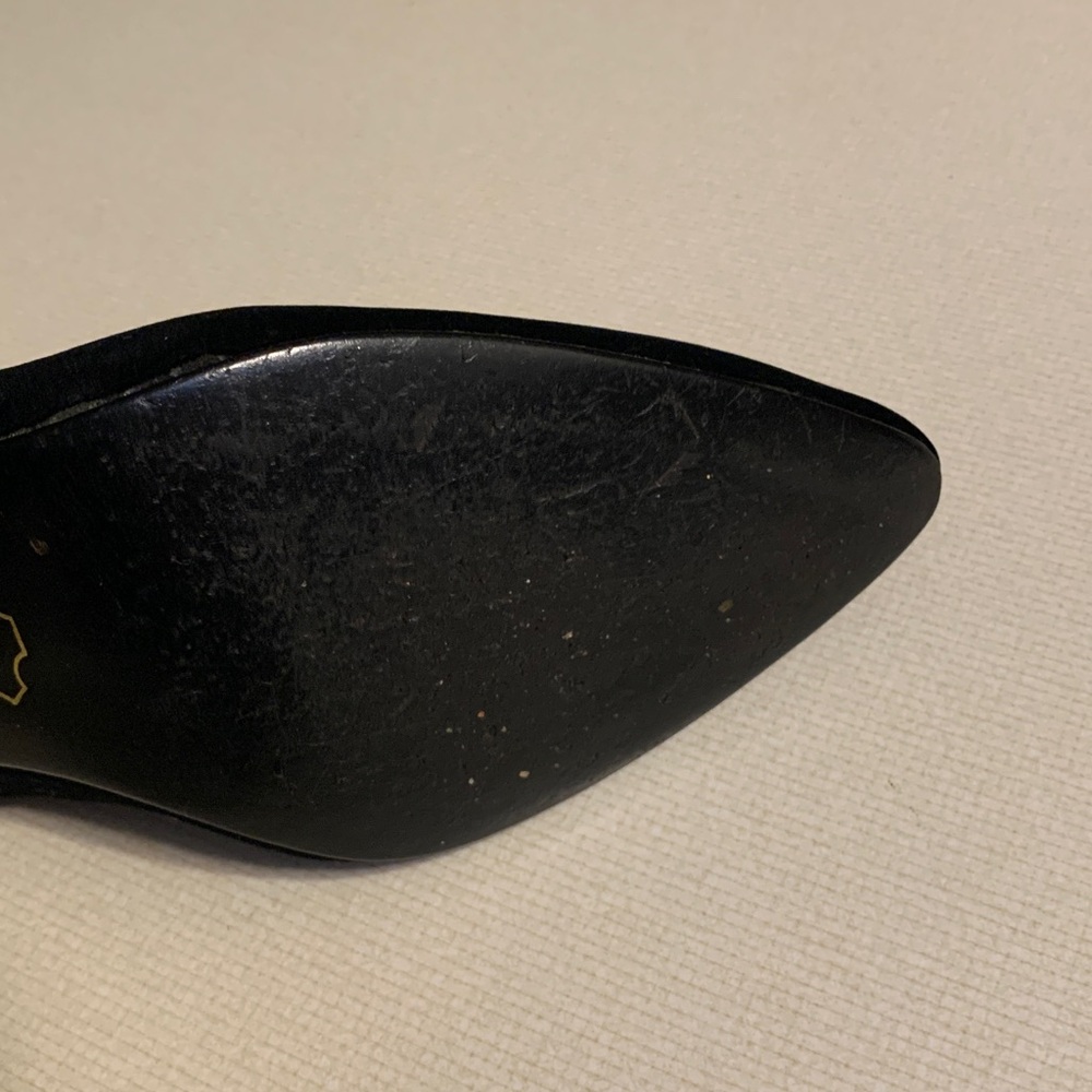 Nina Black Heels with Gold Interior - Picture 7 of 8